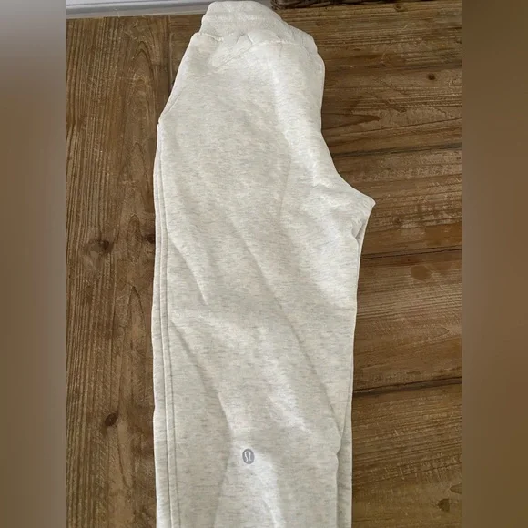 Lululemon Light Grey Joggers - Picture 1 of 2